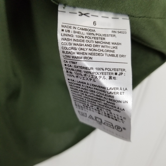 Banana Republic Womens Dress Dark Floral Print Bell Sleeves Size 6 Black Green - Picture 12 of 13